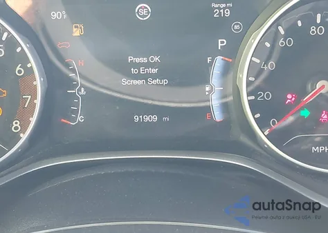 2021 Jeep Compass Latitude 4X4 z USA, uszkodzony, nr VIN 3C4NJDBB8MT584150